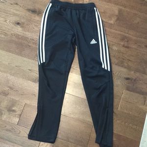 Awesome condition adidas athletic pants!